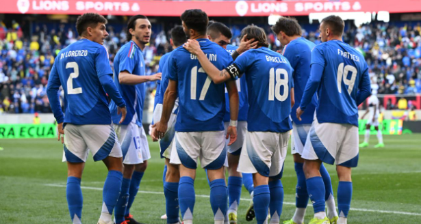 Italia mengalahkan Ekuador lewat gol Pellegrini dan Barella