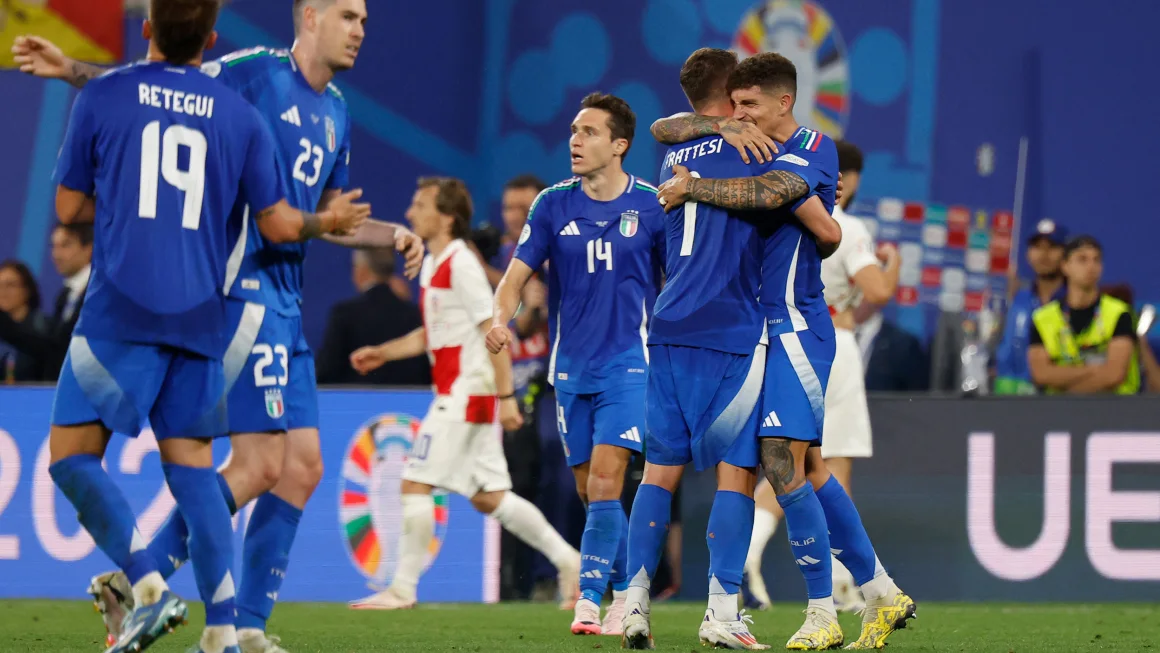 Euro 2024: Gol penyeimbang di menit-menit akhir Mattia Zaccagni mengirim Italia lolos