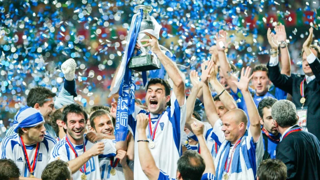 ‘Sungguh ajaib:’ Mengingat keajaiban kemenangan Yunani di Euro 2004