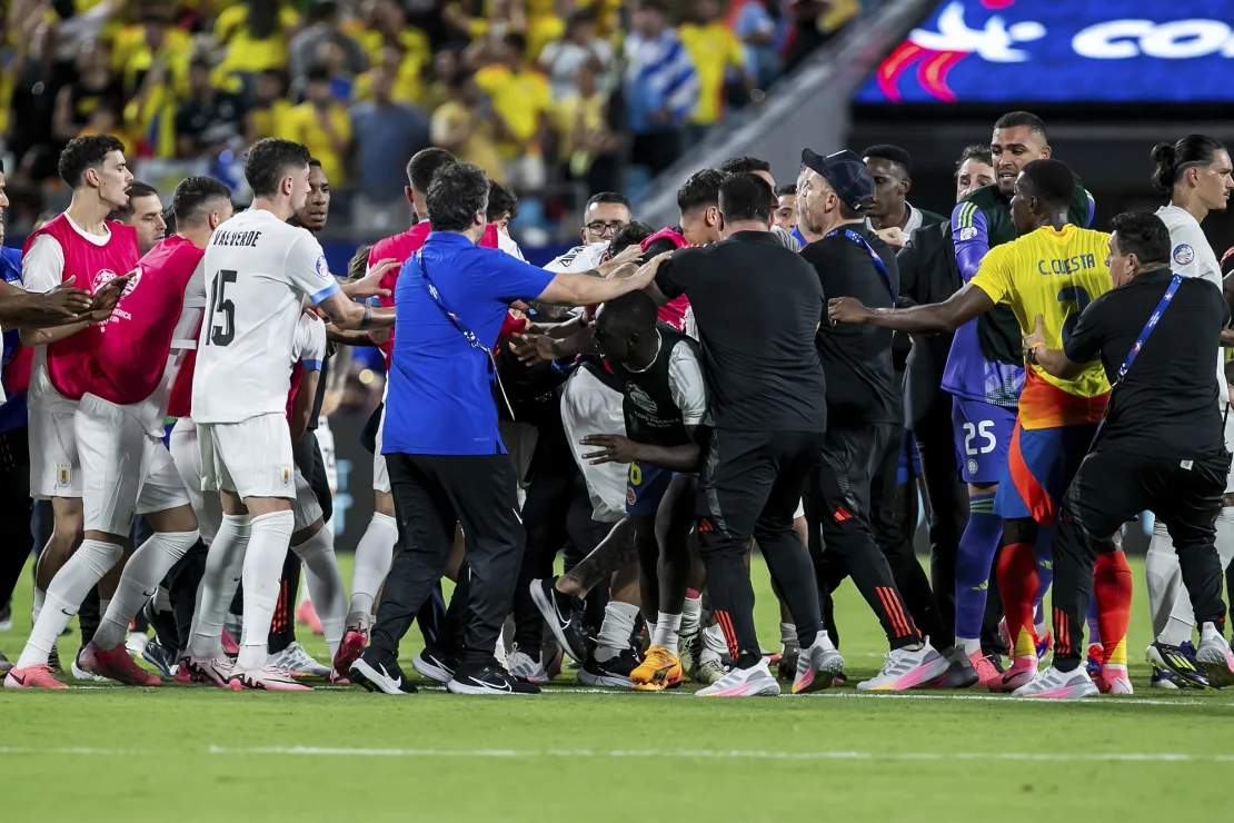 Kolombia melaju ke final Copa América saat emosi berkobar pasca pertandingan